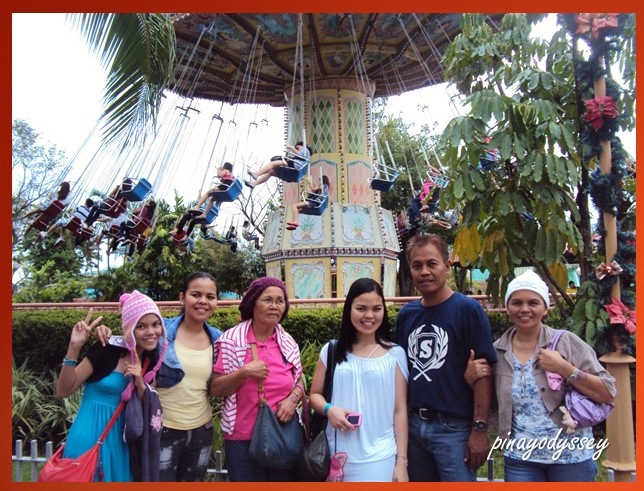 It's always happier when you tag the whole family along! <3