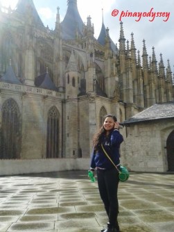 Sta. Barbara, right side facade