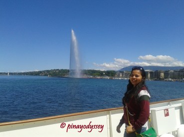 The Jet d' Eau in Lake Geneva