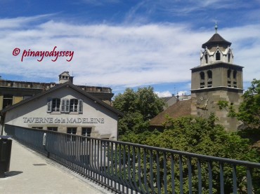 Heading towards St. Pierre's Catheral