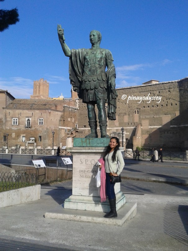 A statue of a Roman emperor