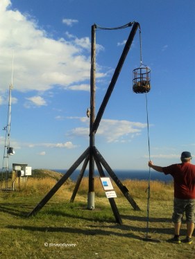 A traditional navigation lighting system