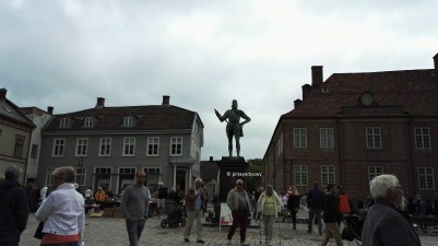 King Frederick II, Kongenstorv (The King's Square)