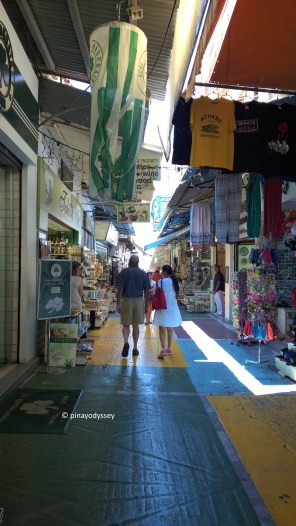One of the shopping alleys from the Monastiraki square