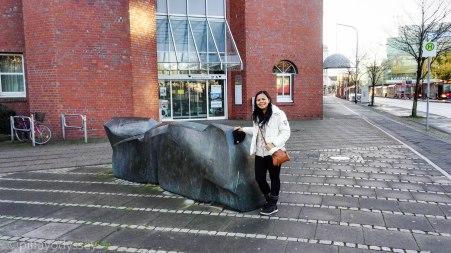 Stone monument at Kiel Rathus