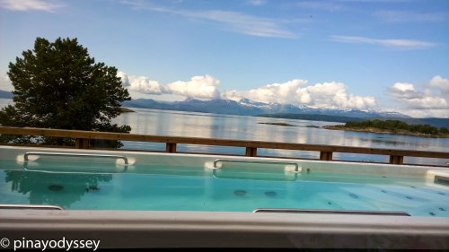 An almost infinity pool!