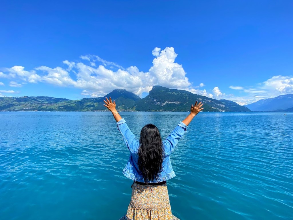 RoadTrip #37.6: Eurotrip Day 6/13 – From Porrentruy, CH to Meiringen, CH (ft. Sainte-Colombe cave, the UNESCO World Heritage Site of Old Town Bern, and the turquoise lakes of Thunersee and Brienzersee, via the Crash Landing On You shooting location –&nbsp;Iseltwald)