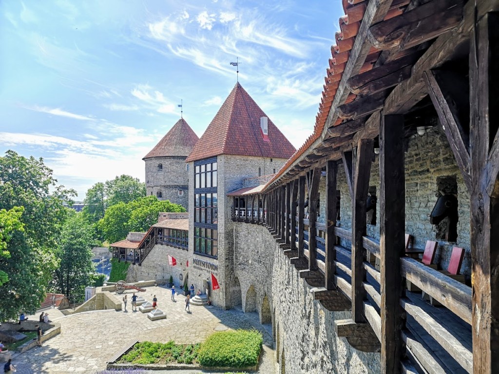 ESTONIA: Day 1-2/5 ft. Kiek in de Kök Fortifications Museum and Bastion Tunnels, and Tallinn&nbsp;Zoo